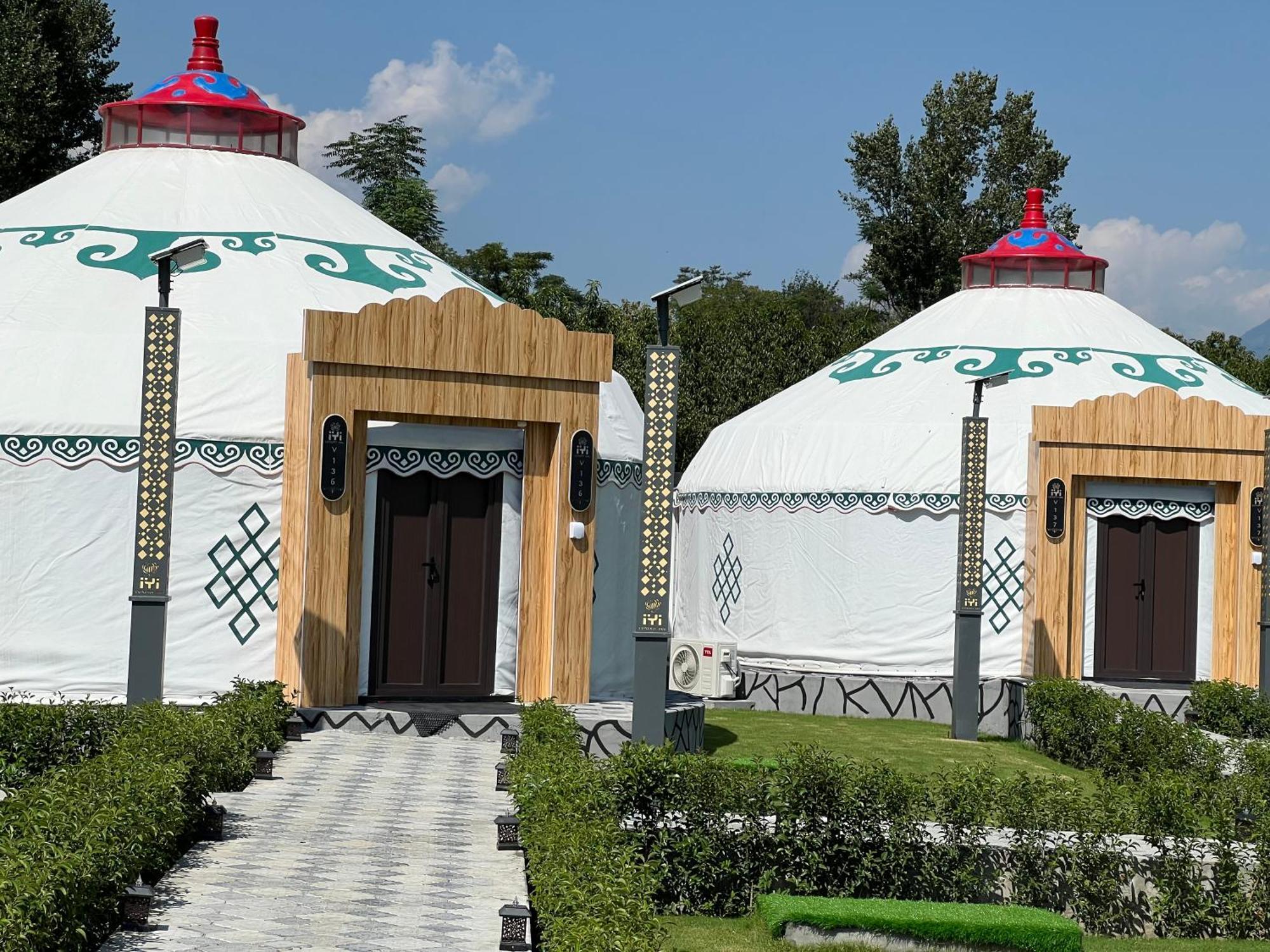 Iyi Luxury Inn Swat Saidu Sharif Exterior photo
