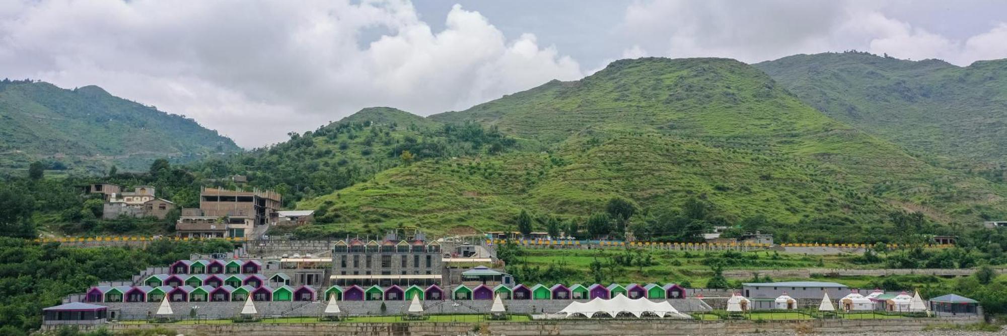 Iyi Luxury Inn Swat Saidu Sharif Exterior photo